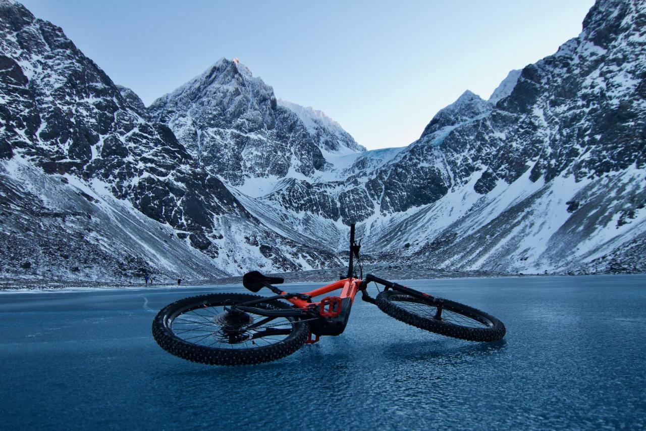 Kjosen Lodge, Lyngen. Lyngseidet Exteriér fotografie